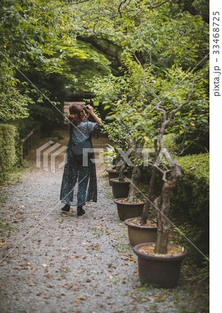 Photographer Photographer 33468725