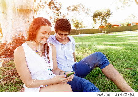 Young couple in the park 33470763