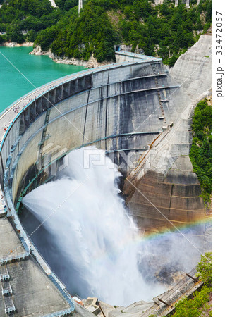 【富山県・観光名所】黒部ダム(虹) 【富山県・観光名所】黒部ダム(虹) 33472057
