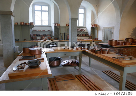 ピルニッツ宮殿のキッチン 33472209