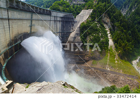 【富山県・観光名所】黒部ダム  33472414