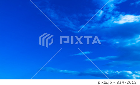 8月の空と雲 (16:9) 8月の空と雲 (16:9) 33472615