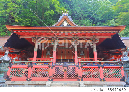 深緑の談山神社の本殿 33475020