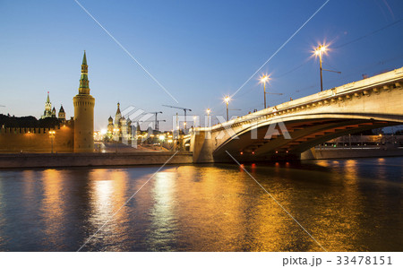 Moscow Kremlin and the Moscow river(night), Russia Moscow Kremlin and the Moscow river(night), Russia 33478151