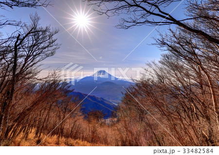 三方分山山頂から望む富士山 三方分山山頂から望む富士山 33482584