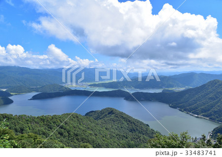 三方五湖山頂からの水月湖方面の眺望 33483741
