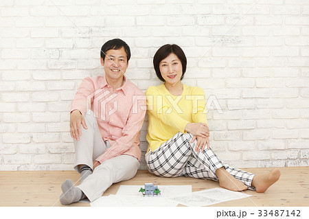 不動産　ミドル夫婦 33487142