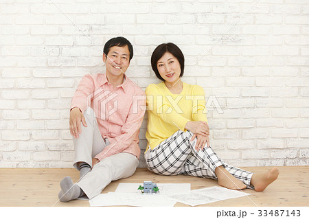 不動産　ミドル夫婦 33487143