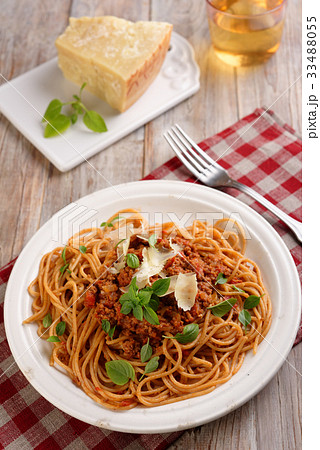 Spaghetti Bolognese 33488055