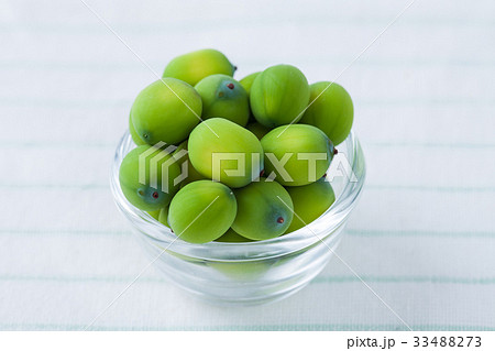 close up lotus seed in glass cup close up lotus seed in glass cup 33488273