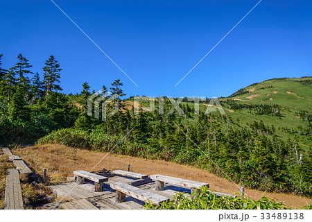 会津駒ケ岳の稜線 33489138