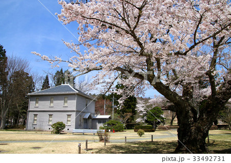 春の天鏡閣（猪苗代町） 33492731