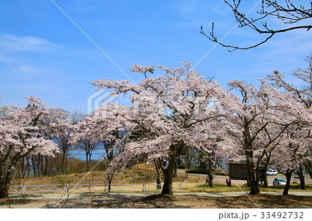 春の天鏡閣(猪苗代町) 春の天鏡閣(猪苗代町) 33492732
