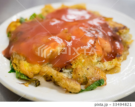牡蠣オムレツ 蚵仔煎 料理人 33494821