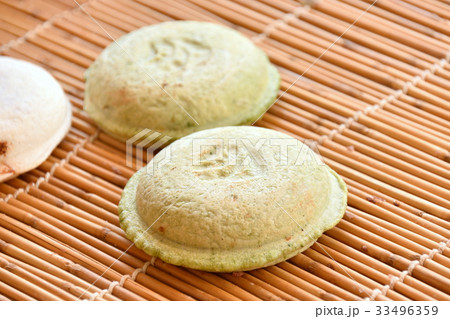 松ヶ枝餅　よもぎ 33496359