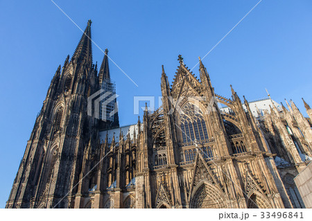 Cologne cathedral on clear day, Germany Cologne cathedral on clear day, Germany 33496841