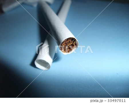たばこ 33497011