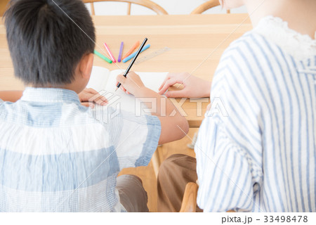 親子　勉強 33498478