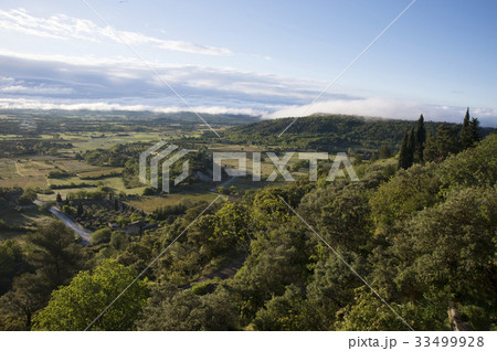 ゴルドの前の平原 33499928