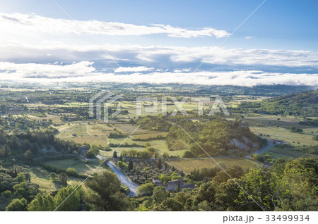 ゴルドの前の平原 33499934