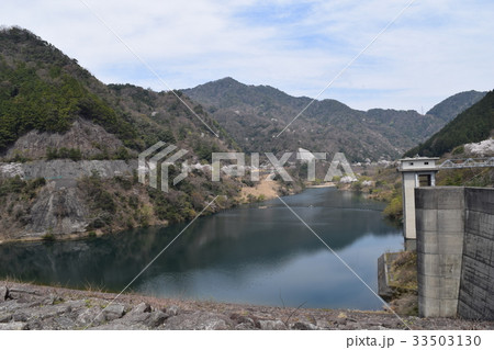 滋賀　愛荘町　宇曽川ダム公園　（5月） 33503130