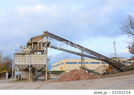 Stone quarry with silos 33503258