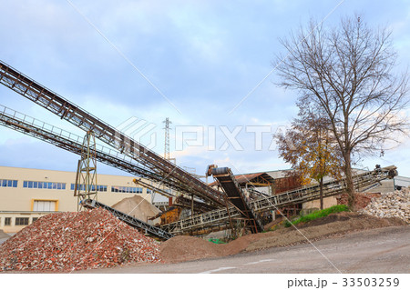 Stone quarry with silos 33503259