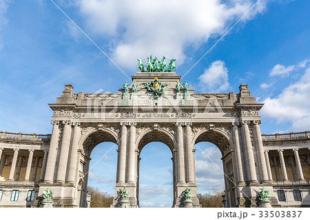 Brussels Triumphal Arch 33503837