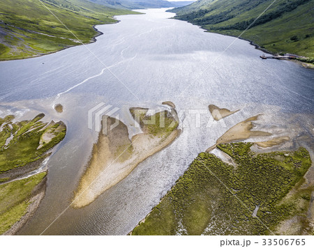 Aerial view of the paradisal landscape of Glen 33506765