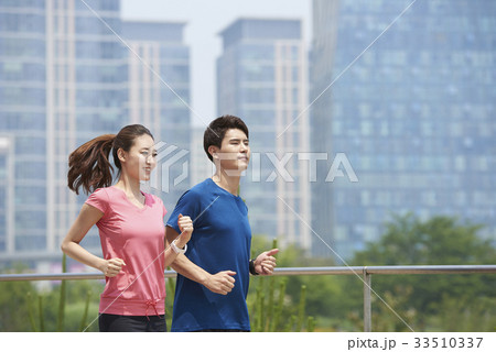 ランニング 走り 走る 33510337