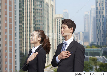 敬礼 都市 都会 33510521