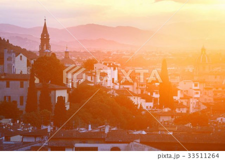 Florence skyline view rooftop sunset Florence skyline view rooftop sunset 33511264