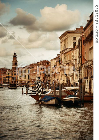 Venice canal tower Venice canal tower 33512055