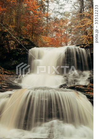 Autumn waterfalls Autumn waterfalls 33512233