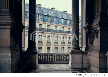Paris 33512934