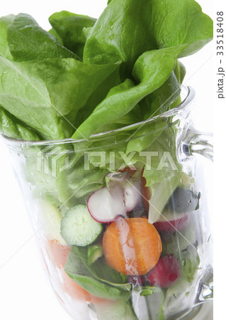 野菜ジュース作り 33518408