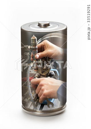エコ電池と機械作業の環境イメージ 33519291