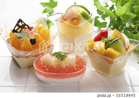 夏のスイーツ各種 夏のスイーツ各種 33519945