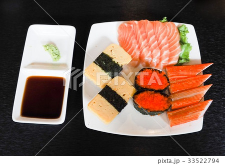 sliced raw salmon, salmon sashimi sliced raw salmon, salmon sashimi 33522794