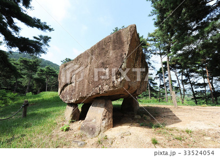 巨石文化 ドルメン 石 33524054