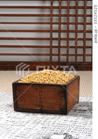 格子柄 豆 クローズアップ 33524520