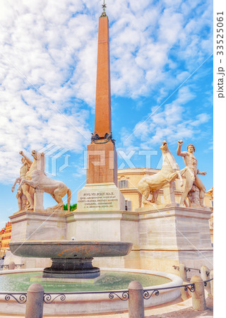 Dioscuri Fountain ( Fontana dei Dioscuri) Dioscuri Fountain ( Fontana dei Dioscuri) 33525061