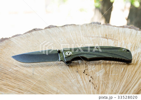 Knife. Black. 33528020