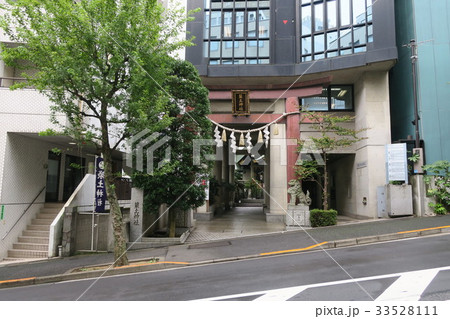築土神社　鳥居　～東京都千代田区九段～ 33528111