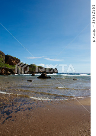 海 岩 石 33532561