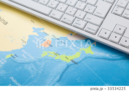 地図とパソコン 33534225