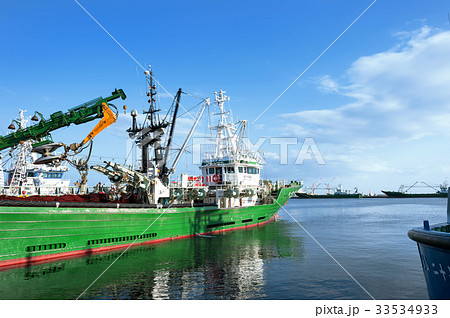 巻き網漁船の写真素材