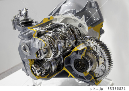 6-Speed Manual Transmission  6速MT(マニュアル・トランスミッション) 33536821