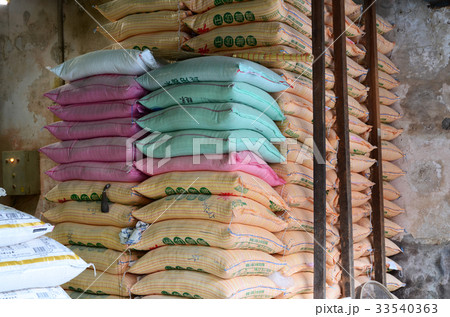 Warehouse of rice Warehouse of rice 33540363