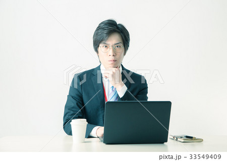 ビジネスマン 33549409